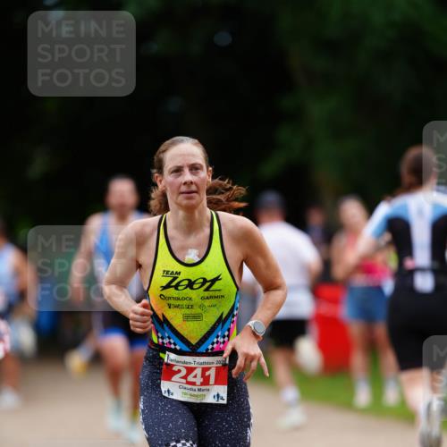 21.06.2026 - 29. Vierlanden-Triathlon LAZAROV Photography http://msf.ph/oto/9880299 21.06.2026 12:17:33 Laufen 202, 241 meine-sportfotos.de