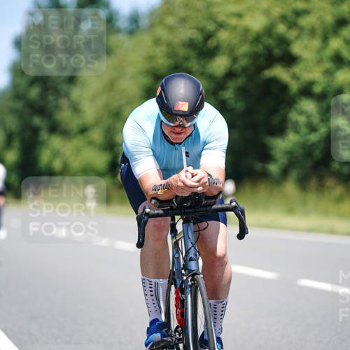 21.06.2026 - Viking Triathlon Michael Burmester http://msf.ph/oto/9880309 21.06.2026 13:19:50 Radfahren 75 meine-sportfotos.de