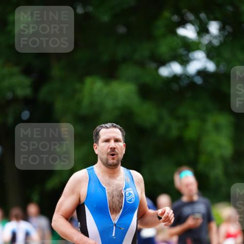21.06.2026 - 29. Vierlanden-Triathlon LAZAROV Photography http://msf.ph/oto/9880314 21.06.2026 12:17:35 Laufen  meine-sportfotos.de