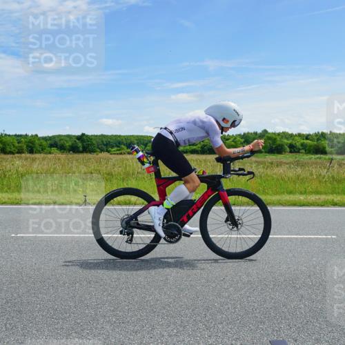 21.06.2026 - Viking Triathlon Michael Burmester http://msf.ph/oto/9880334 21.06.2026 12:43:56 Radfahren 30, 225, 225, 234, 258, 279, 343, 372, 465, 508, 576 meine-sportfotos.de