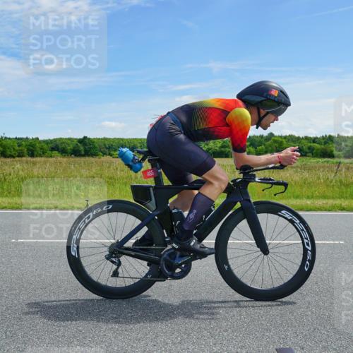 21.06.2026 - Viking Triathlon Michael Burmester http://msf.ph/oto/9880346 21.06.2026 12:44:02 Radfahren 30, 225, 225, 258, 343, 372, 465, 470, 508, 576 meine-sportfotos.de