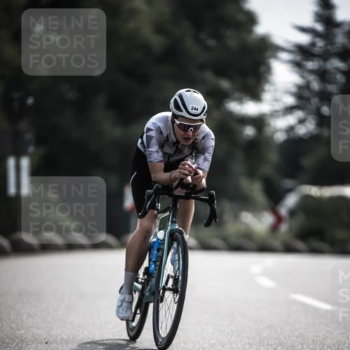 21.06.2026 - 29. Vierlanden-Triathlon H.Heesch http://msf.ph/oto/9880349 21.06.2026 09:13:05 Radfahren 21, 207, 216, 244 meine-sportfotos.de