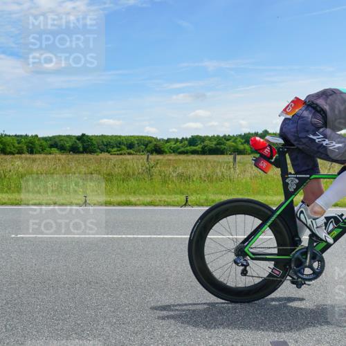 21.06.2026 - Viking Triathlon Michael Burmester http://msf.ph/oto/9880361 21.06.2026 12:44:07 Radfahren 225, 347, 350, 372, 465, 470, 475, 576 meine-sportfotos.de