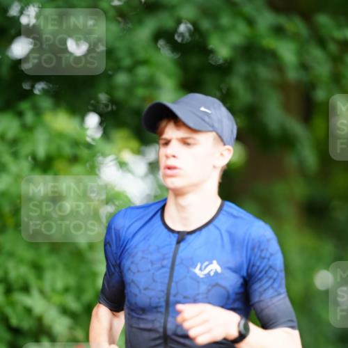 21.06.2026 - 29. Vierlanden-Triathlon LAZAROV Photography http://msf.ph/oto/9880372 21.06.2026 12:17:55 Laufen 650 meine-sportfotos.de