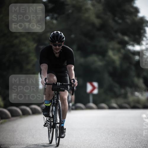 21.06.2026 - 29. Vierlanden-Triathlon H.Heesch http://msf.ph/oto/9880456 21.06.2026 09:13:13 Radfahren 19, 46, 54 meine-sportfotos.de