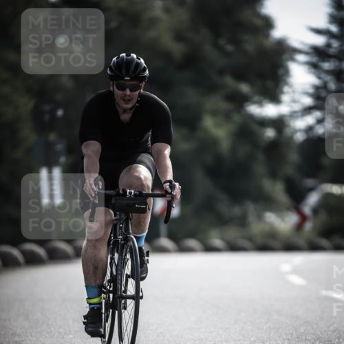 21.06.2026 - 29. Vierlanden-Triathlon H.Heesch http://msf.ph/oto/9880485 21.06.2026 09:13:14 Radfahren 19, 46, 54 meine-sportfotos.de