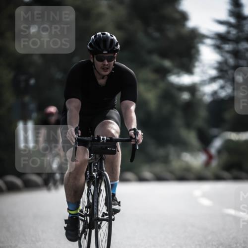 21.06.2026 - 29. Vierlanden-Triathlon H.Heesch http://msf.ph/oto/9880499 21.06.2026 09:13:14 Radfahren 19, 46, 54 meine-sportfotos.de