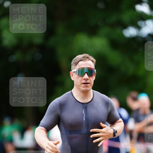 21.06.2026 - 29. Vierlanden-Triathlon LAZAROV Photography http://msf.ph/oto/9880510 21.06.2026 12:18:52 Laufen 710 meine-sportfotos.de