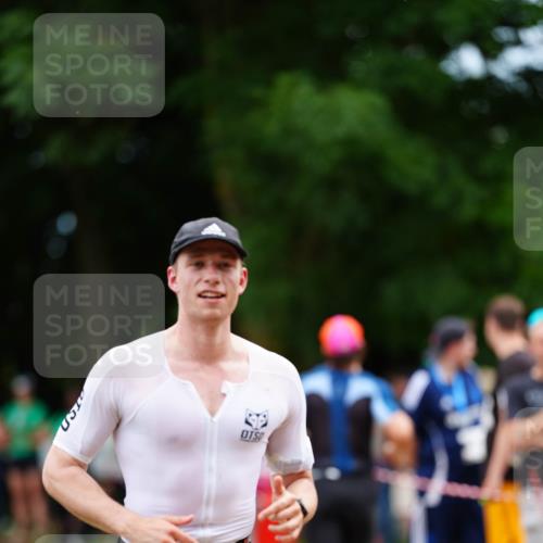 21.06.2026 - 29. Vierlanden-Triathlon LAZAROV Photography http://msf.ph/oto/9880631 21.06.2026 12:19:38 Laufen  meine-sportfotos.de