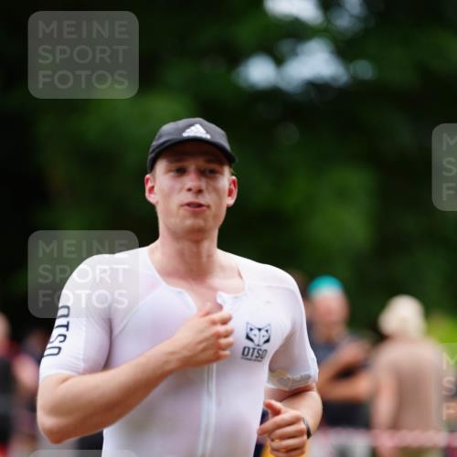 21.06.2026 - 29. Vierlanden-Triathlon LAZAROV Photography http://msf.ph/oto/9880638 21.06.2026 12:19:38 Laufen 202 meine-sportfotos.de
