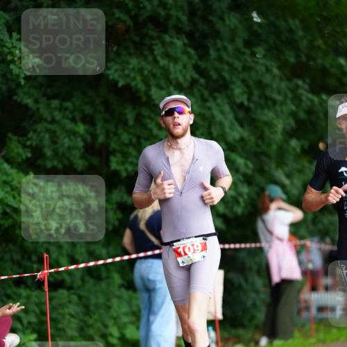 21.06.2026 - 29. Vierlanden-Triathlon LAZAROV Photography http://msf.ph/oto/9880658 21.06.2026 12:19:53 Laufen 09 meine-sportfotos.de