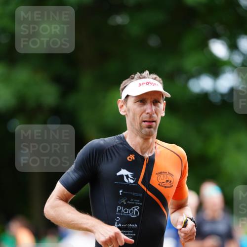 21.06.2026 - 29. Vierlanden-Triathlon LAZAROV Photography http://msf.ph/oto/9880754 21.06.2026 12:20:36 Laufen 26, 808 meine-sportfotos.de