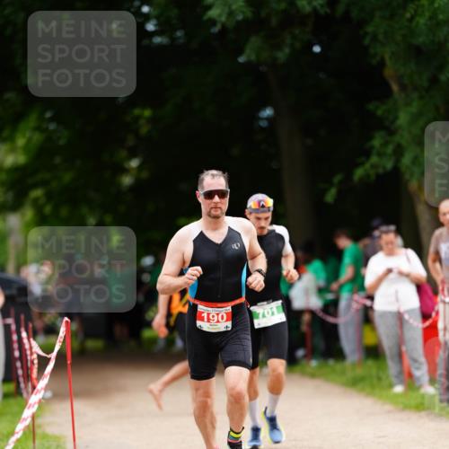 21.06.2026 - 29. Vierlanden-Triathlon LAZAROV Photography http://msf.ph/oto/9880832 21.06.2026 12:21:17 Laufen 0, 190, 701 meine-sportfotos.de