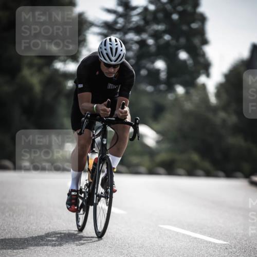 21.06.2026 - 29. Vierlanden-Triathlon H.Heesch http://msf.ph/oto/9880839 21.06.2026 09:14:05 Radfahren 193, 287 meine-sportfotos.de