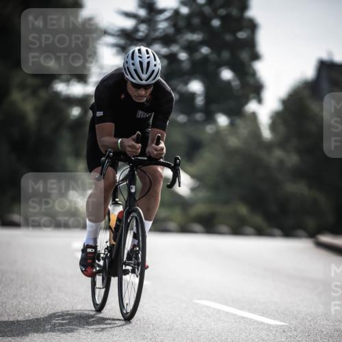 21.06.2026 - 29. Vierlanden-Triathlon H.Heesch http://msf.ph/oto/9880843 21.06.2026 09:14:05 Radfahren 193, 287 meine-sportfotos.de