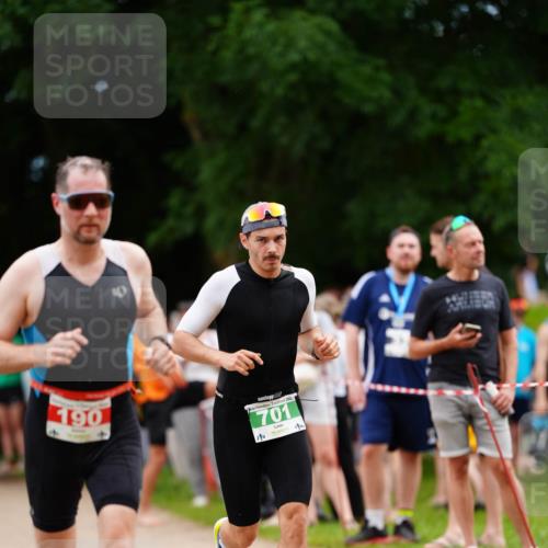21.06.2026 - 29. Vierlanden-Triathlon LAZAROV Photography http://msf.ph/oto/9880846 21.06.2026 12:21:19 Laufen 190, 701 meine-sportfotos.de
