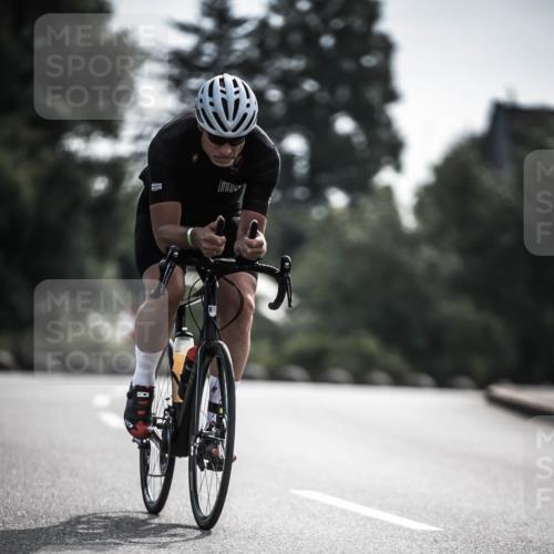 21.06.2026 - 29. Vierlanden-Triathlon H.Heesch http://msf.ph/oto/9880847 21.06.2026 09:14:05 Radfahren 193, 287 meine-sportfotos.de