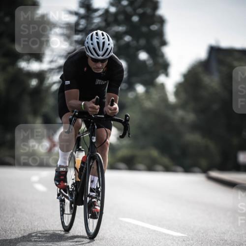 21.06.2026 - 29. Vierlanden-Triathlon H.Heesch http://msf.ph/oto/9880852 21.06.2026 09:14:05 Radfahren 193, 287 meine-sportfotos.de