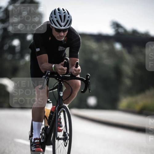 21.06.2026 - 29. Vierlanden-Triathlon H.Heesch http://msf.ph/oto/9880883 21.06.2026 09:14:06 Radfahren 193, 287 meine-sportfotos.de