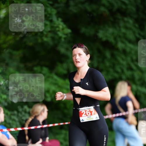 21.06.2026 - 29. Vierlanden-Triathlon LAZAROV Photography http://msf.ph/oto/9880937 21.06.2026 12:21:45 Laufen 267, 114 meine-sportfotos.de
