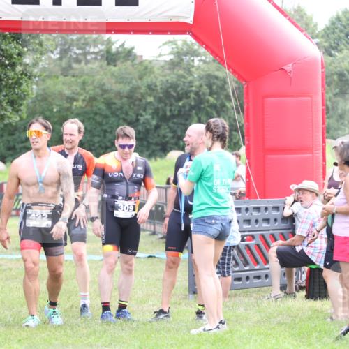 21.06.2026 - 29. Vierlanden-Triathlon Andreas Tolksdorf http://msf.ph/oto/9880958 21.06.2026 11:20:21 Ziel 309, 428, 309, 428 meine-sportfotos.de