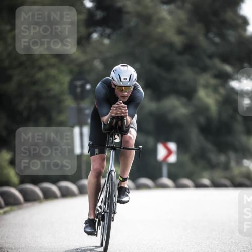 21.06.2026 - 29. Vierlanden-Triathlon H.Heesch http://msf.ph/oto/9880964 21.06.2026 09:14:20 Radfahren 30, 60, 210 meine-sportfotos.de