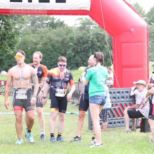21.06.2026 - 29. Vierlanden-Triathlon Andreas Tolksdorf http://msf.ph/oto/9880974 21.06.2026 11:20:21 Ziel 309, 428, 309, 428 meine-sportfotos.de