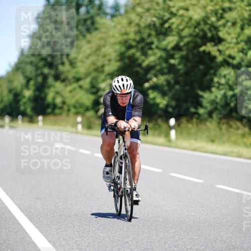 21.06.2026 - Viking Triathlon Michael Burmester http://msf.ph/oto/9880979 21.06.2026 13:25:24 Radfahren 247, 646, 646 meine-sportfotos.de