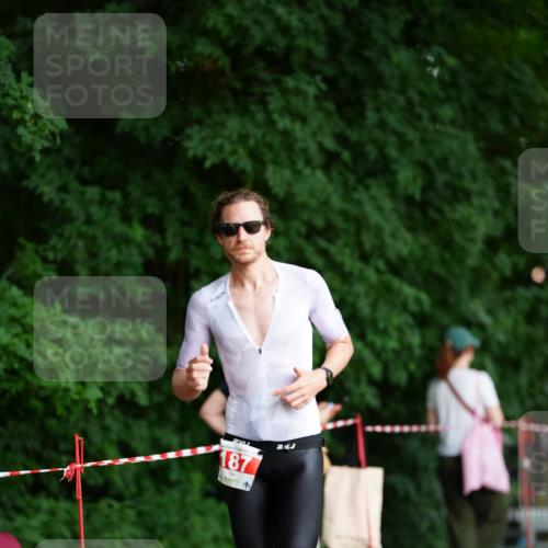21.06.2026 - 29. Vierlanden-Triathlon LAZAROV Photography http://msf.ph/oto/9881019 21.06.2026 12:22:08 Laufen 187, 2 meine-sportfotos.de