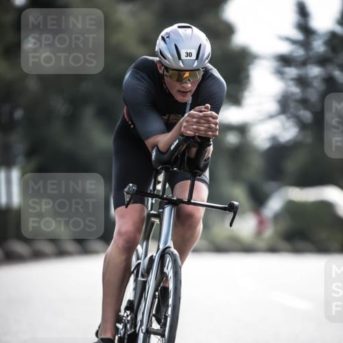 21.06.2026 - 29. Vierlanden-Triathlon H.Heesch http://msf.ph/oto/9881020 21.06.2026 09:14:21 Radfahren 30, 60 meine-sportfotos.de