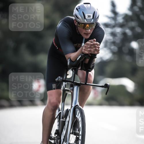 21.06.2026 - 29. Vierlanden-Triathlon H.Heesch http://msf.ph/oto/9881028 21.06.2026 09:14:21 Radfahren 30, 60 meine-sportfotos.de