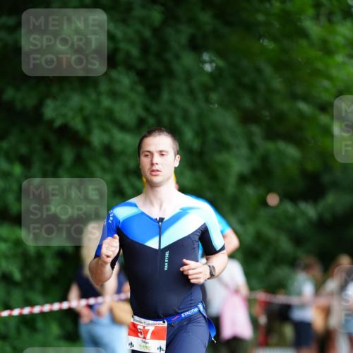 21.06.2026 - 29. Vierlanden-Triathlon LAZAROV Photography http://msf.ph/oto/9881034 21.06.2026 12:22:12 Laufen  meine-sportfotos.de