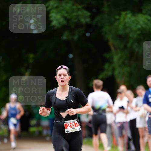 21.06.2026 - 29. Vierlanden-Triathlon LAZAROV Photography http://msf.ph/oto/9881098 21.06.2026 12:22:32 Laufen 267 meine-sportfotos.de