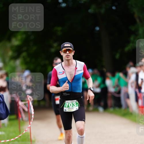 21.06.2026 - 29. Vierlanden-Triathlon LAZAROV Photography http://msf.ph/oto/9881127 21.06.2026 12:22:47 Laufen 20, 703, 114 meine-sportfotos.de