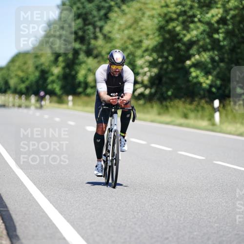 21.06.2026 - Viking Triathlon Michael Burmester http://msf.ph/oto/9881136 21.06.2026 13:26:36 Radfahren 557 meine-sportfotos.de