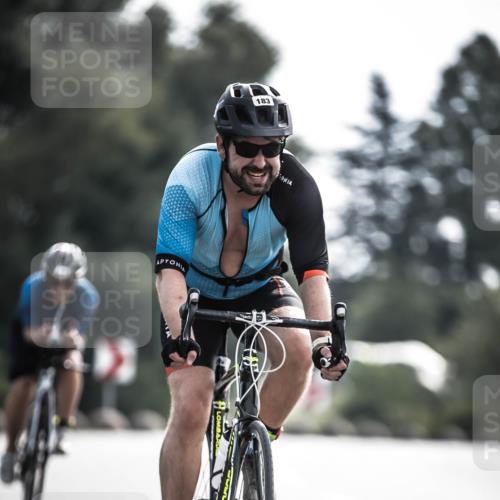 21.06.2026 - 29. Vierlanden-Triathlon H.Heesch http://msf.ph/oto/9881137 21.06.2026 09:14:42 Radfahren 183, 299, 302 meine-sportfotos.de