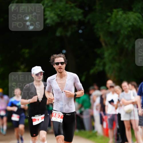 21.06.2026 - 29. Vierlanden-Triathlon LAZAROV Photography http://msf.ph/oto/9881152 21.06.2026 12:22:54 Laufen 187 meine-sportfotos.de