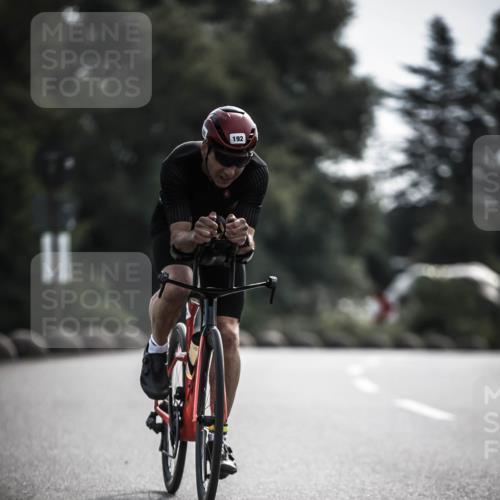 21.06.2026 - 29. Vierlanden-Triathlon H.Heesch http://msf.ph/oto/9881232 21.06.2026 09:15:36 Radfahren 10, 192 meine-sportfotos.de