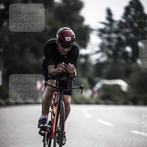 21.06.2026 - 29. Vierlanden-Triathlon H.Heesch http://msf.ph/oto/9881250 21.06.2026 09:15:36 Radfahren 10, 192 meine-sportfotos.de