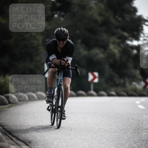 21.06.2026 - 29. Vierlanden-Triathlon H.Heesch http://msf.ph/oto/9881292 21.06.2026 09:15:47 Radfahren 62, 128, 177 meine-sportfotos.de
