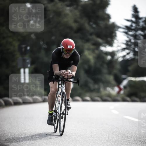 21.06.2026 - 29. Vierlanden-Triathlon H.Heesch http://msf.ph/oto/9881411 21.06.2026 09:15:54 Radfahren 62, 128, 145 meine-sportfotos.de