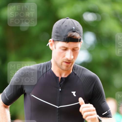 21.06.2026 - 29. Vierlanden-Triathlon LAZAROV Photography http://msf.ph/oto/9881444 21.06.2026 12:24:31 Laufen  meine-sportfotos.de