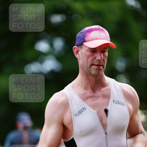 21.06.2026 - 29. Vierlanden-Triathlon LAZAROV Photography http://msf.ph/oto/9881461 21.06.2026 12:24:42 Laufen 137 meine-sportfotos.de