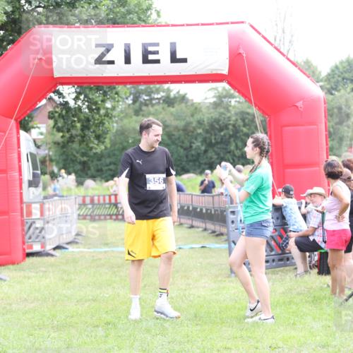 21.06.2026 - 29. Vierlanden-Triathlon Andreas Tolksdorf http://msf.ph/oto/9881473 21.06.2026 11:21:17 Ziel 439, 439 meine-sportfotos.de