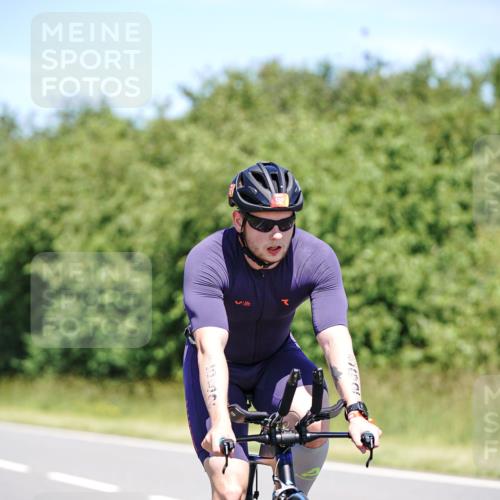 21.06.2026 - Viking Triathlon Michael Burmester http://msf.ph/oto/9881495 21.06.2026 13:28:40 Radfahren  meine-sportfotos.de