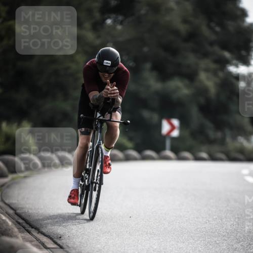 21.06.2026 - 29. Vierlanden-Triathlon H.Heesch http://msf.ph/oto/9881498 21.06.2026 09:16:11 Radfahren 61, 212, 1354 meine-sportfotos.de