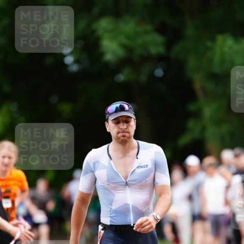 21.06.2026 - 29. Vierlanden-Triathlon LAZAROV Photography http://msf.ph/oto/9881652 21.06.2026 12:25:48 Laufen  meine-sportfotos.de