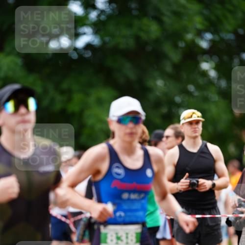 21.06.2026 - 29. Vierlanden-Triathlon LAZAROV Photography http://msf.ph/oto/9881675 21.06.2026 12:25:55 Laufen 401, 838 meine-sportfotos.de