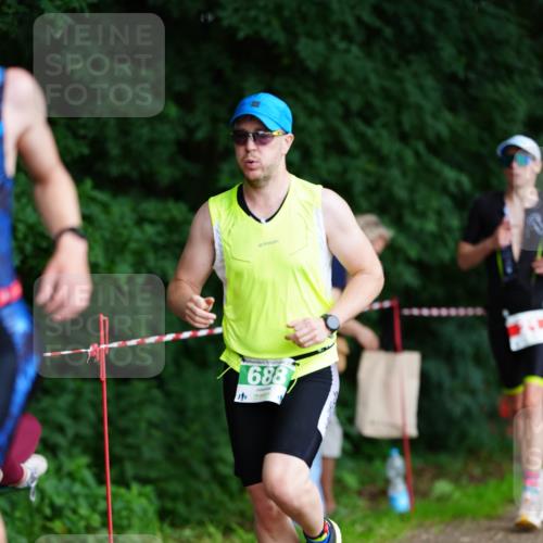 21.06.2026 - 29. Vierlanden-Triathlon LAZAROV Photography http://msf.ph/oto/9881688 21.06.2026 12:26:07 Laufen 2, 688 meine-sportfotos.de