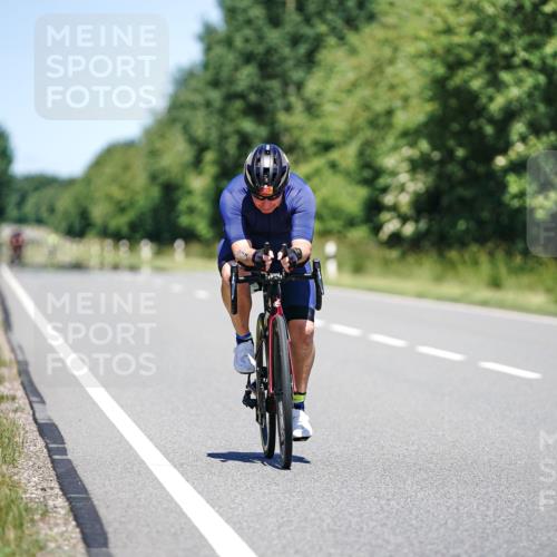 21.06.2026 - Viking Triathlon Michael Burmester http://msf.ph/oto/9881752 21.06.2026 13:30:46 Radfahren  meine-sportfotos.de
